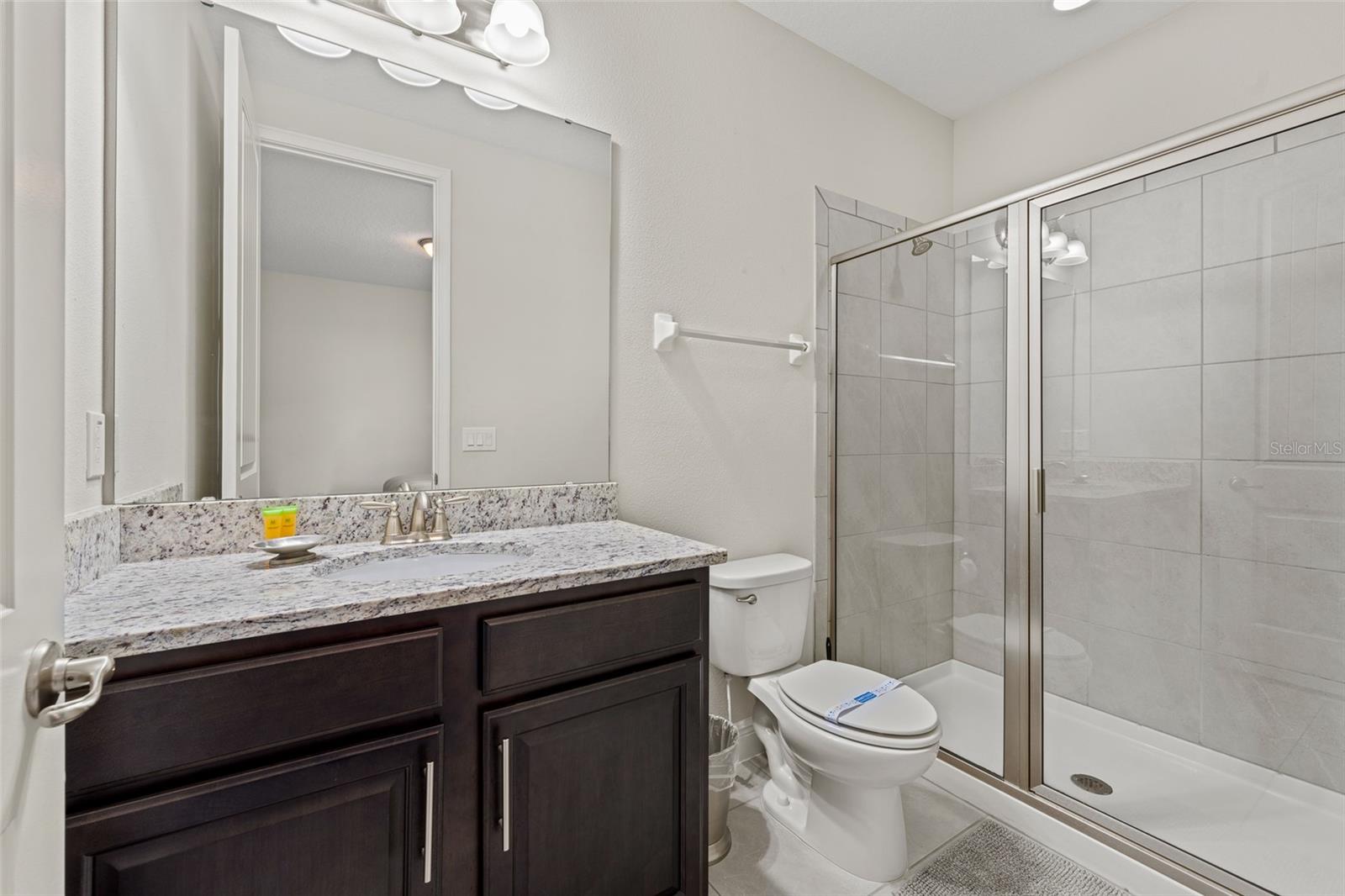 REUNION WEST - Residential Lease