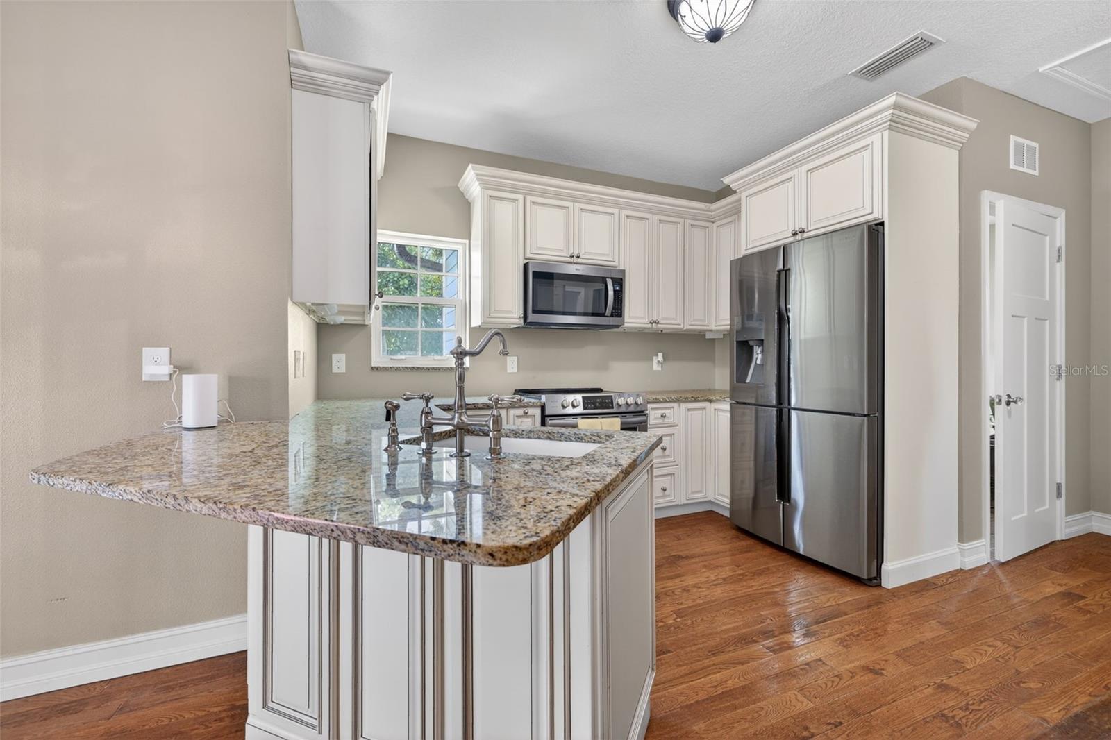 FLORIDA HEIGHTS - Residential