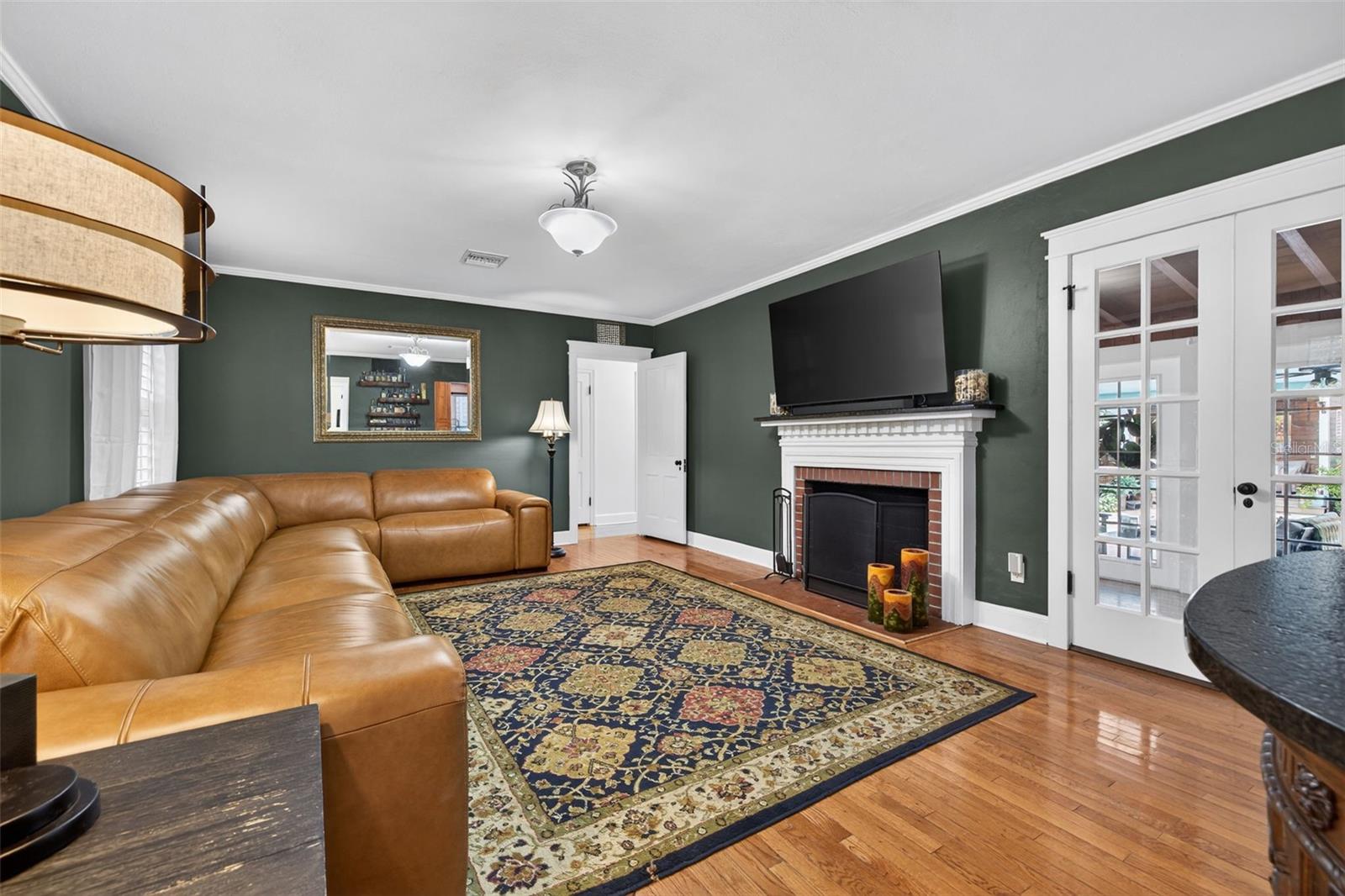 FLORIDA HEIGHTS - Residential