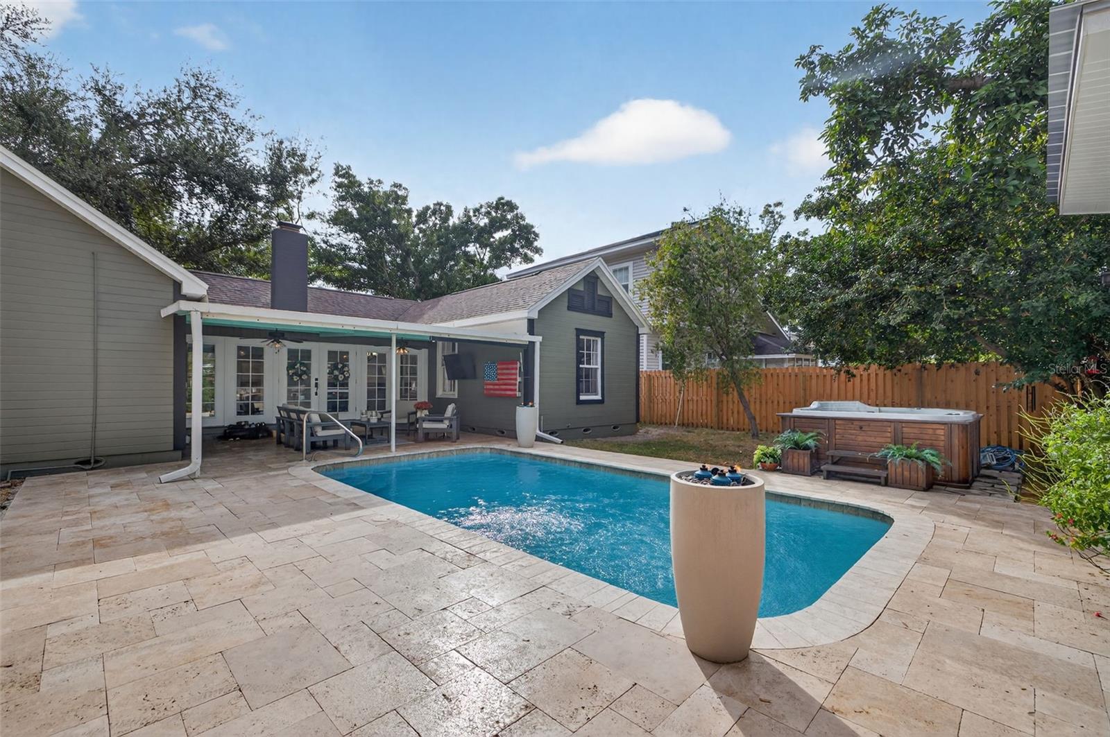 FLORIDA HEIGHTS - Residential