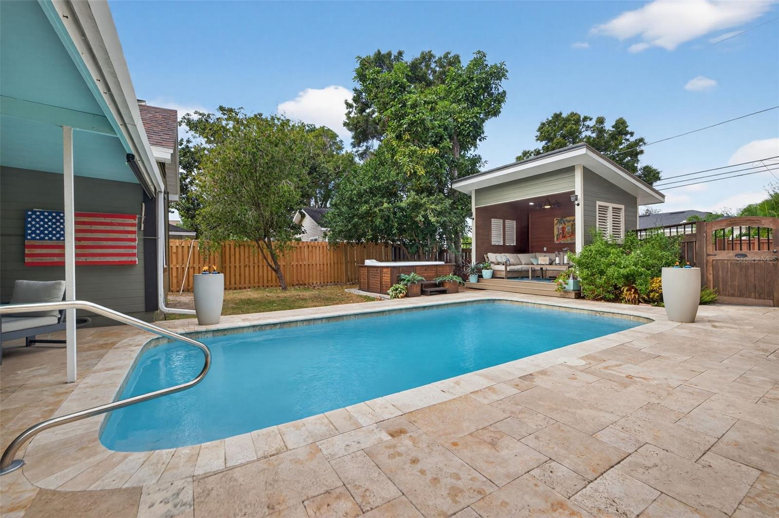 FLORIDA HEIGHTS - Residential