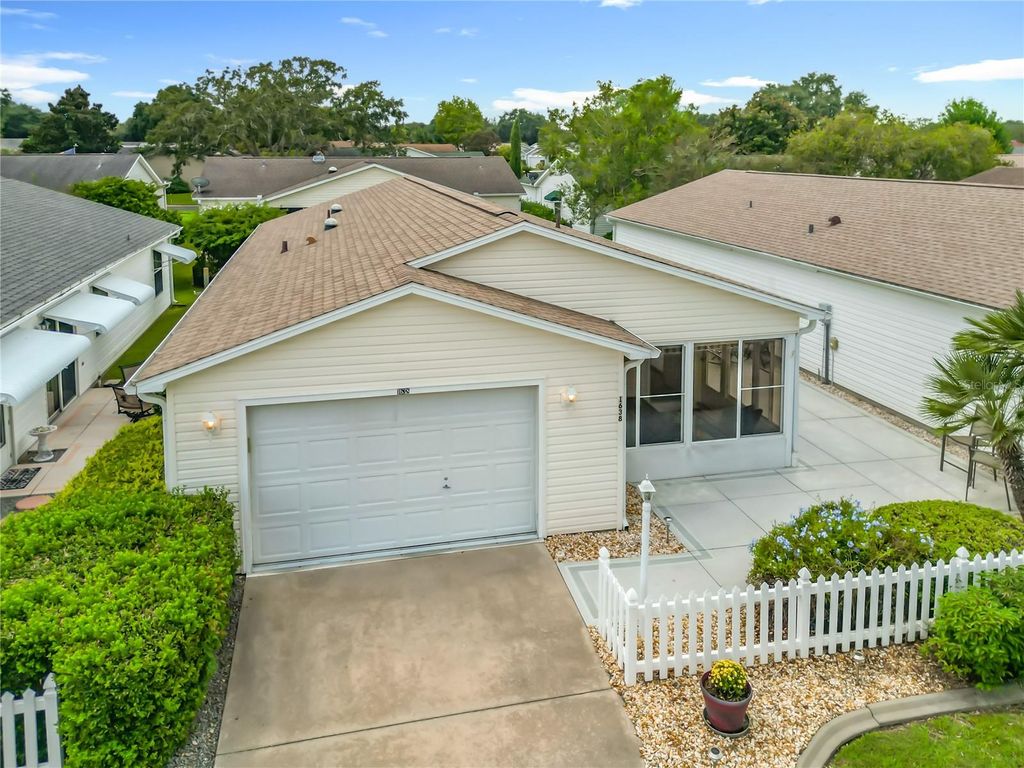 Photo of 1638 Duran Drive, The Villages, FL 32162 (MLS # G5102310)