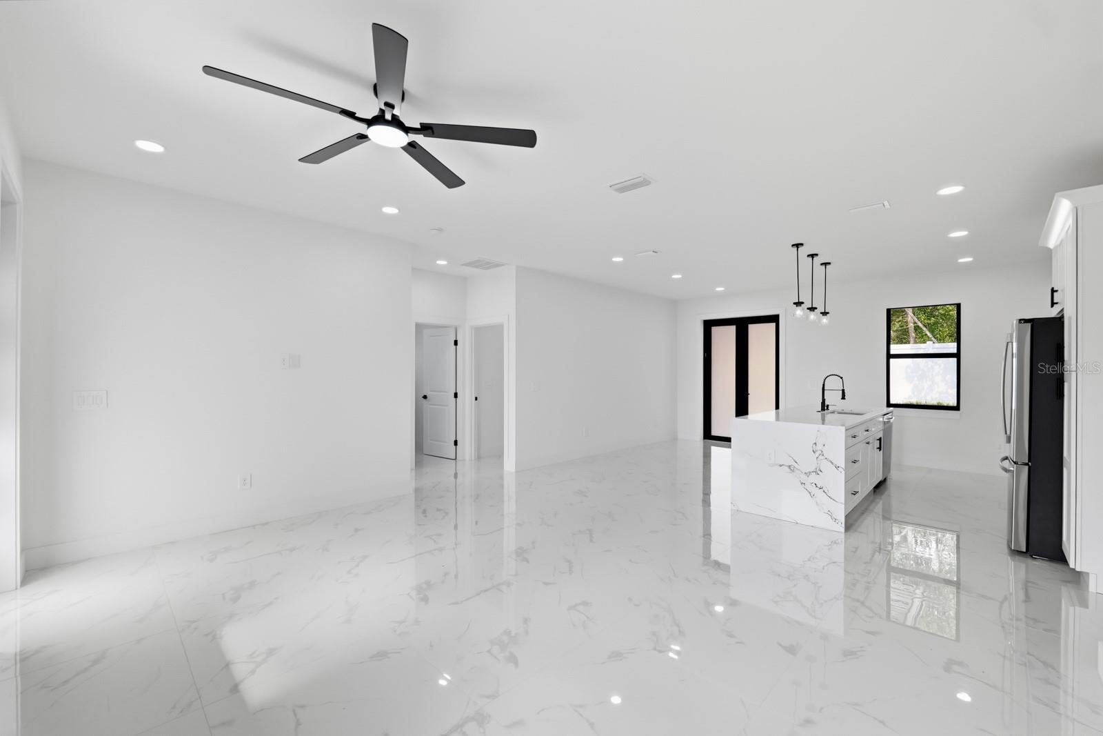 27426 AZEN LOOP