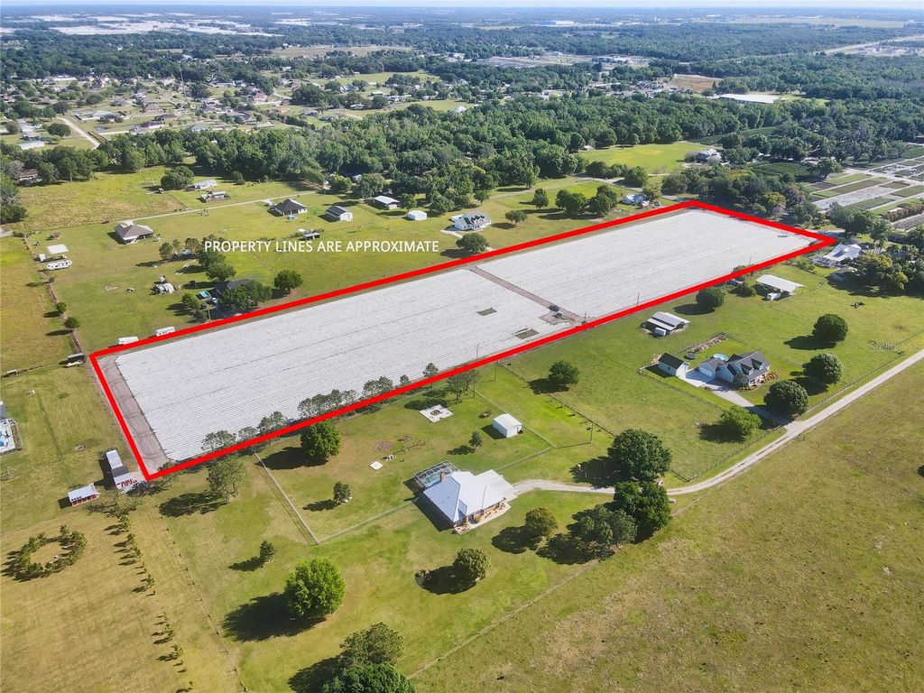 Photo of 3811 Old Mulberry Road, Plant City, FL 33567 (MLS # T3513033)