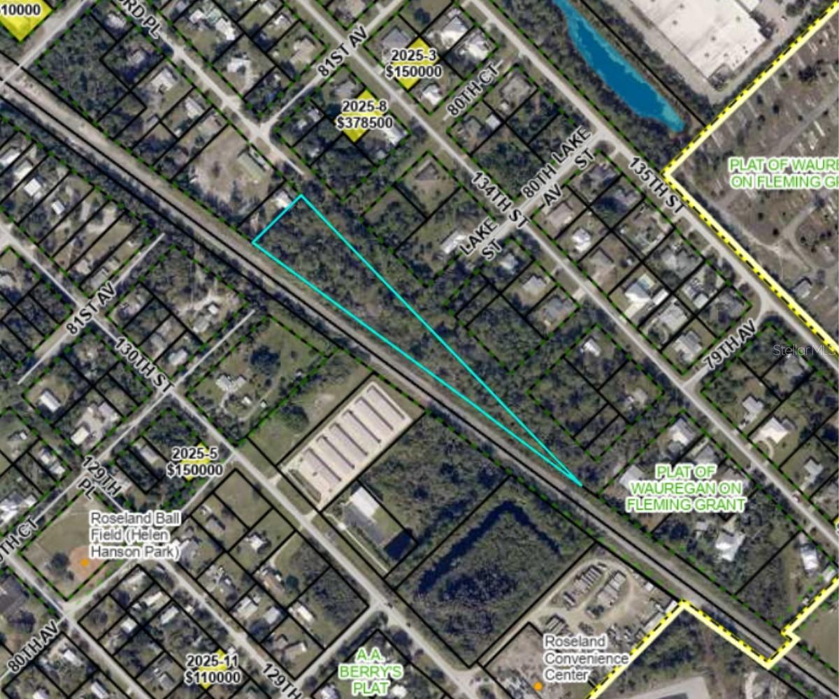 PLAT OF WAUREGAN - Land