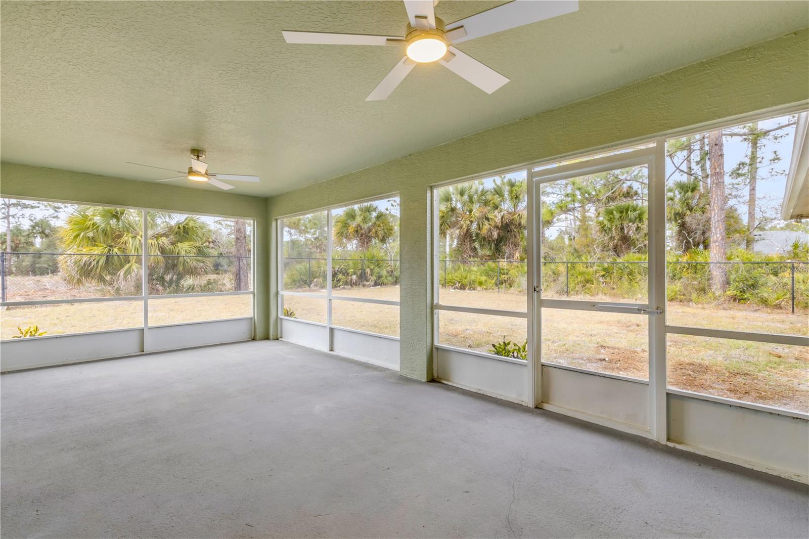 SEMINOLE WOODS - Residential