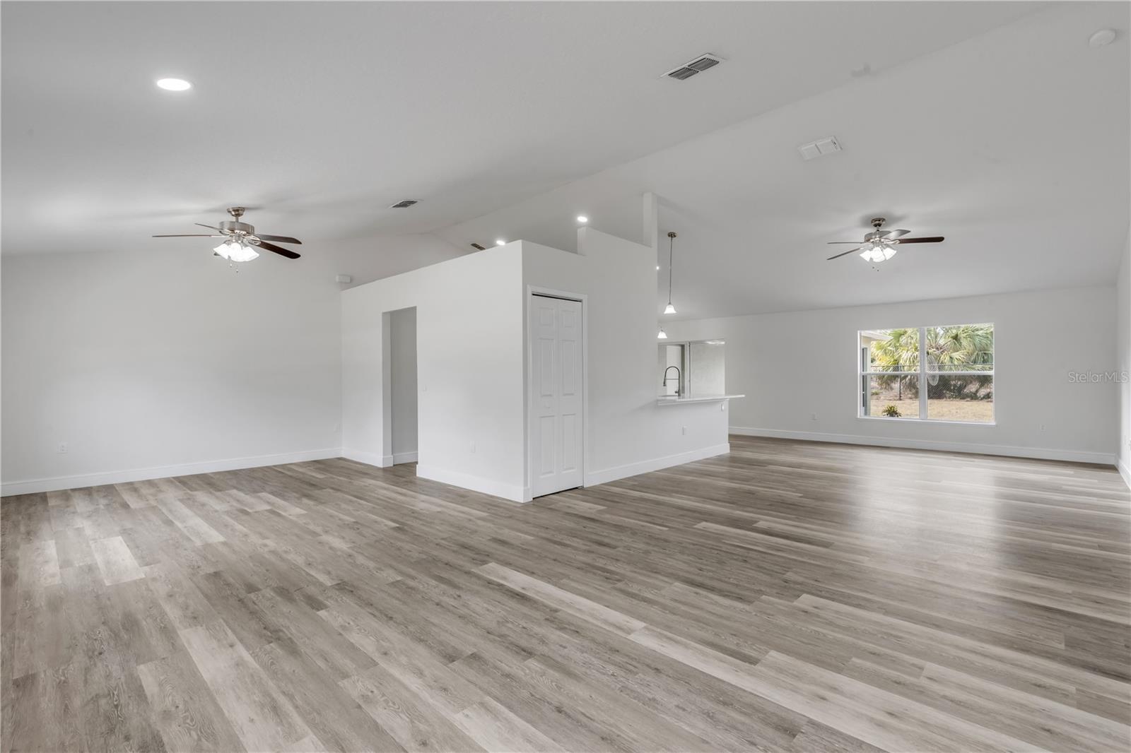 SEMINOLE WOODS - Residential