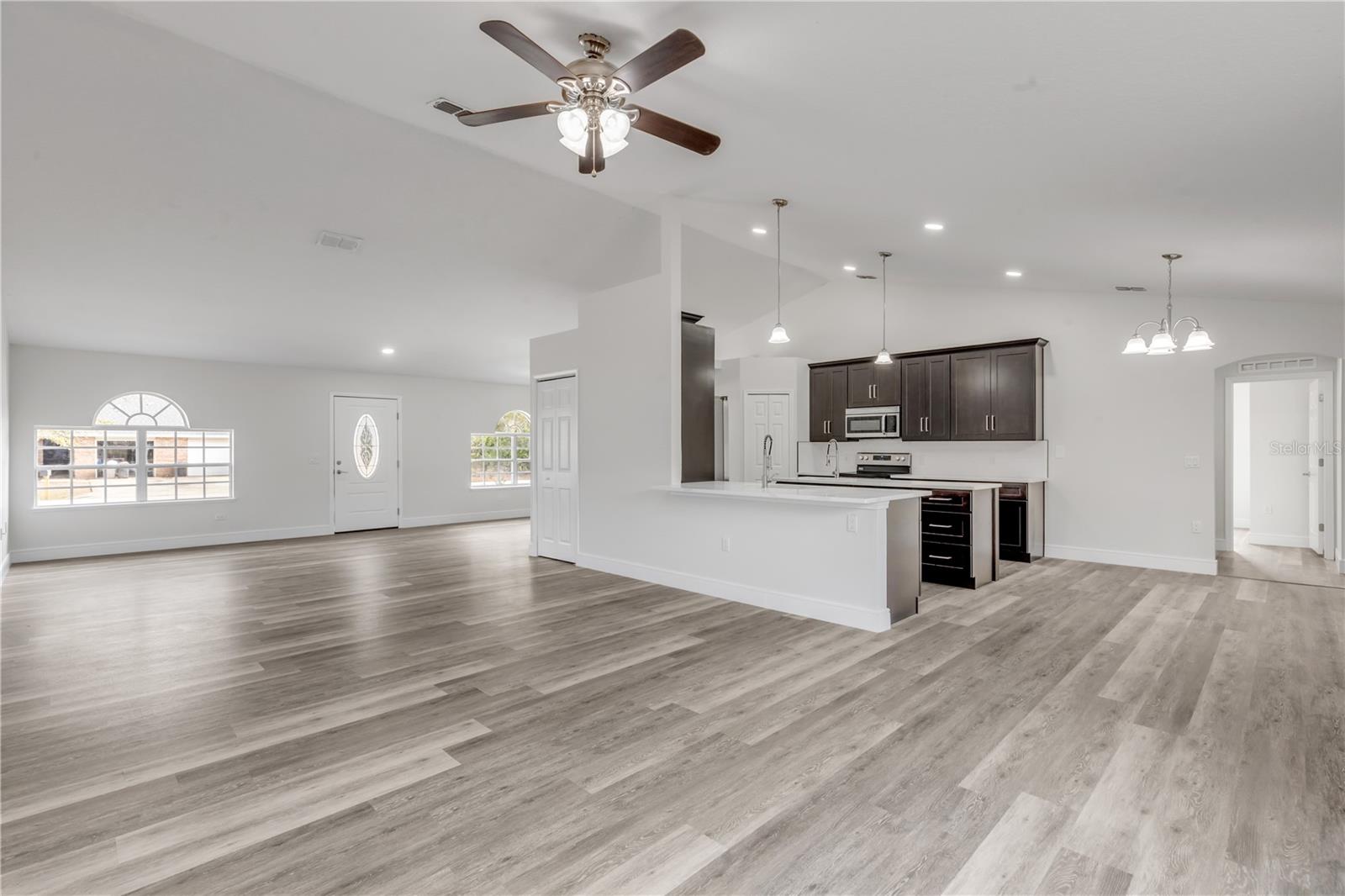 SEMINOLE WOODS - Residential