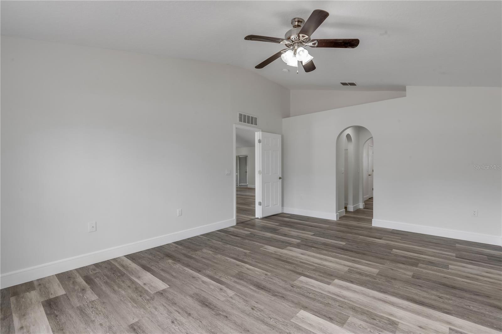 SEMINOLE WOODS - Residential