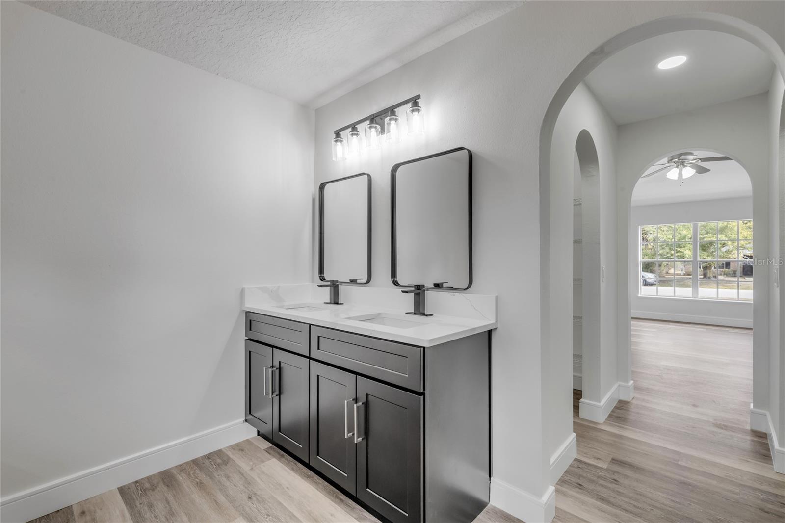 SEMINOLE WOODS - Residential