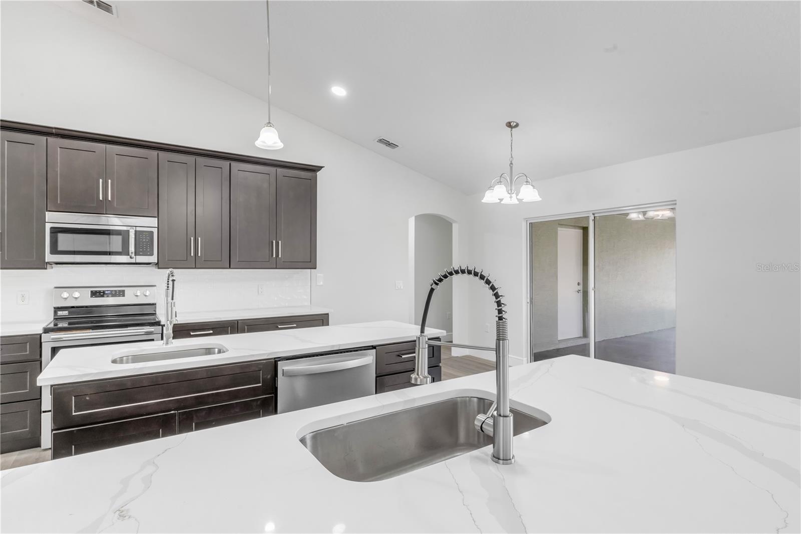 SEMINOLE WOODS - Residential