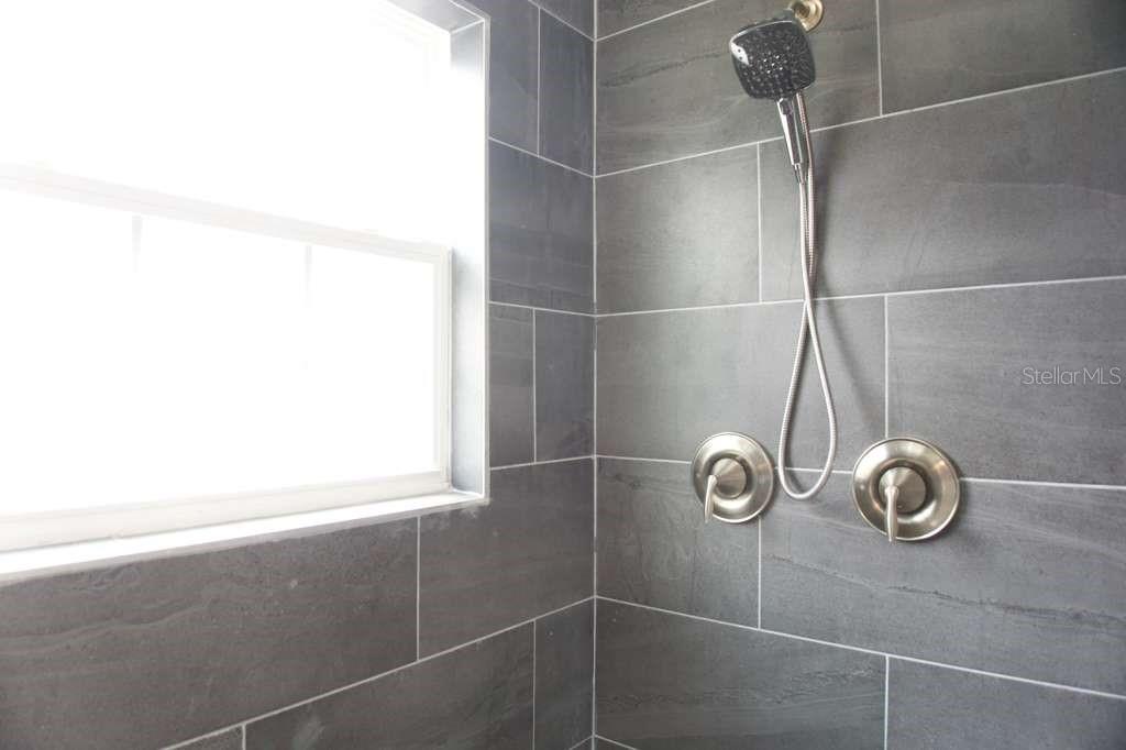 VILLA SORRENTO - Residential