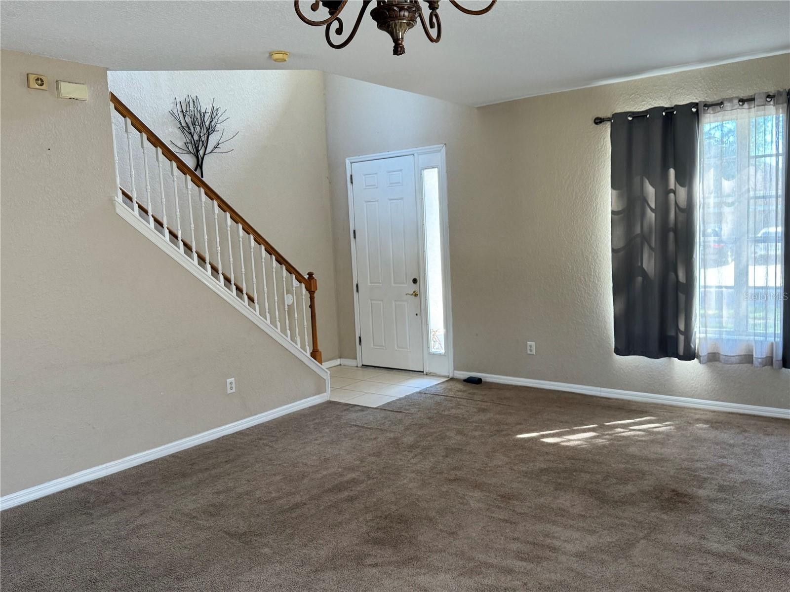 9023 PINEBREEZE DRIVE