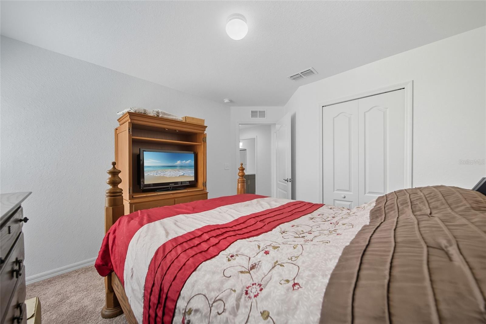 VILLAGE/GRESHAM FARMS - Residential