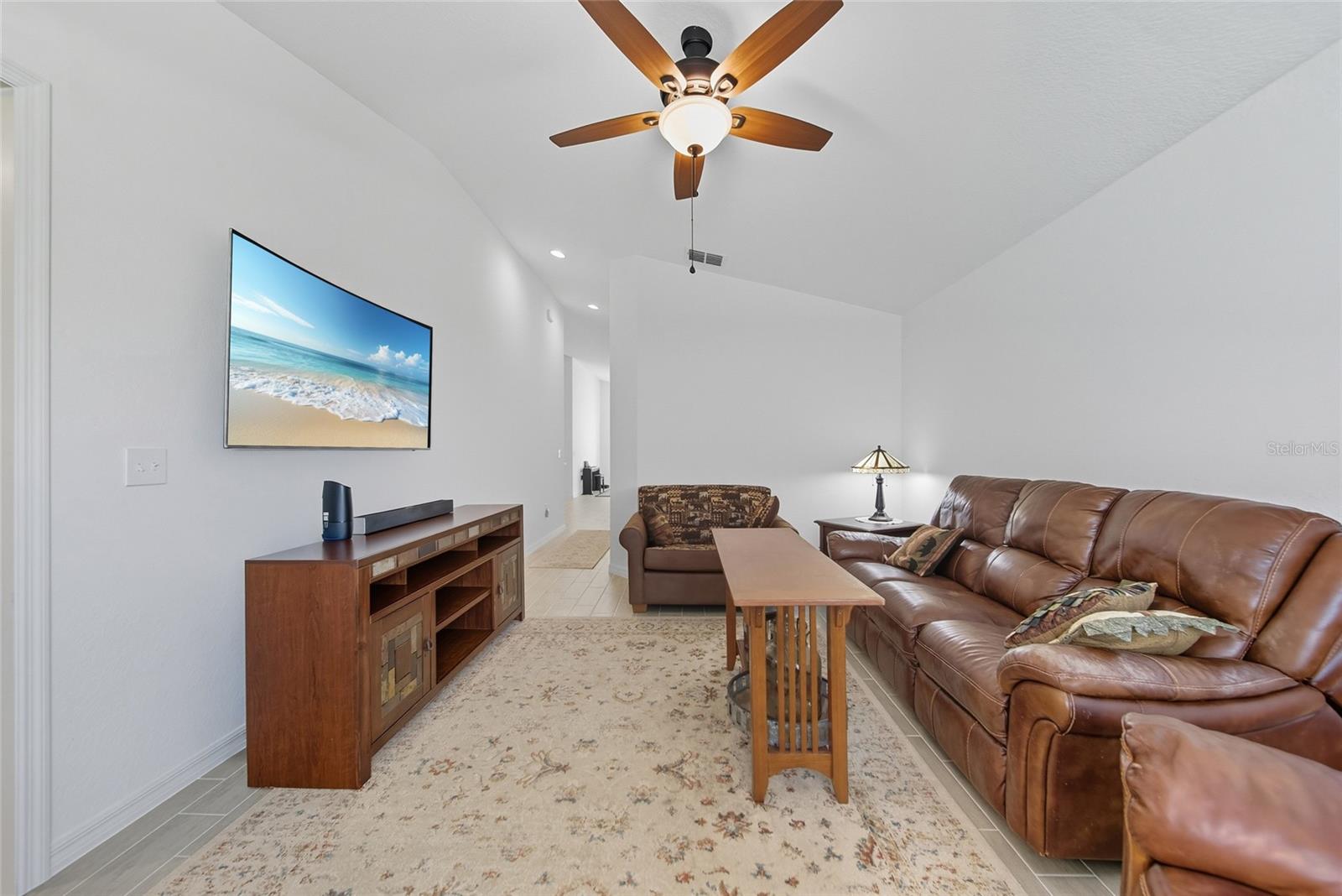 VILLAGE/GRESHAM FARMS - Residential