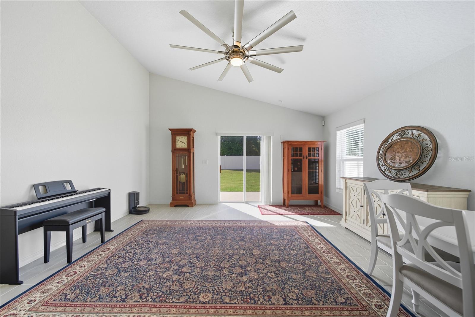 VILLAGE/GRESHAM FARMS - Residential
