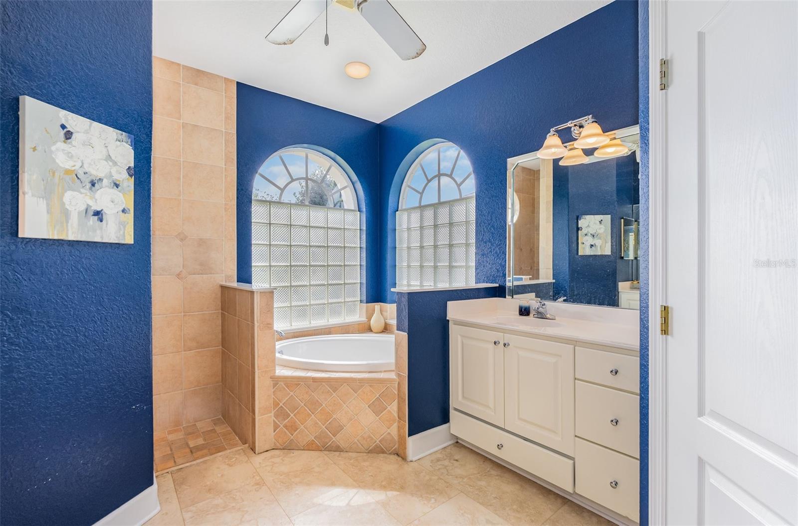 HERONS LNDG PH 2 UN 6B - Residential