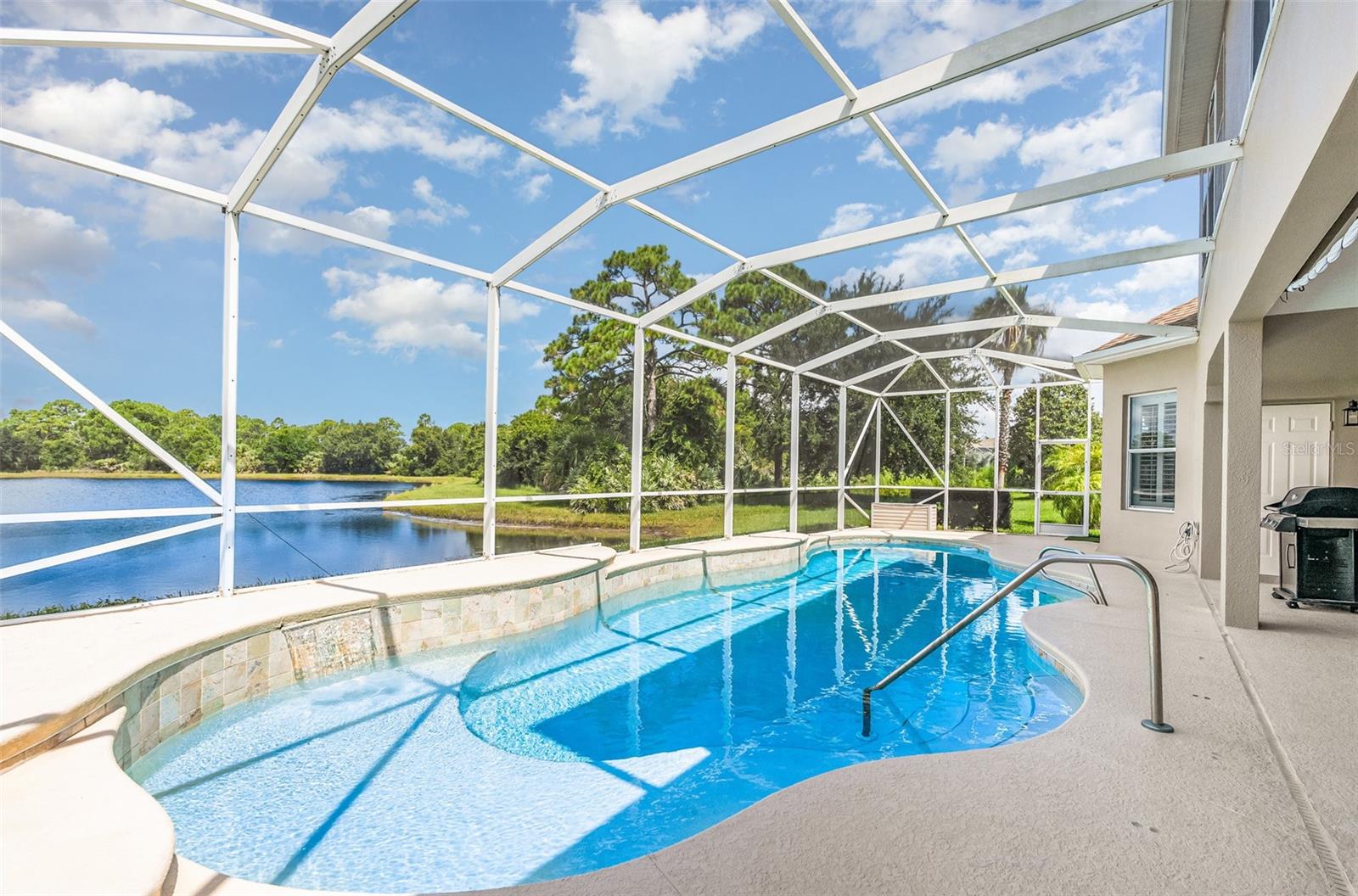 HERONS LNDG PH 2 UN 6B - Residential