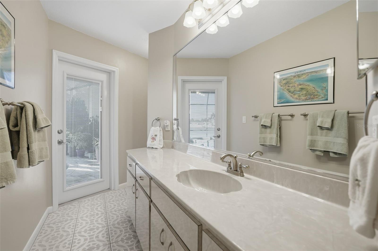 TROPICAL SHORES 1ST ADD - Residential