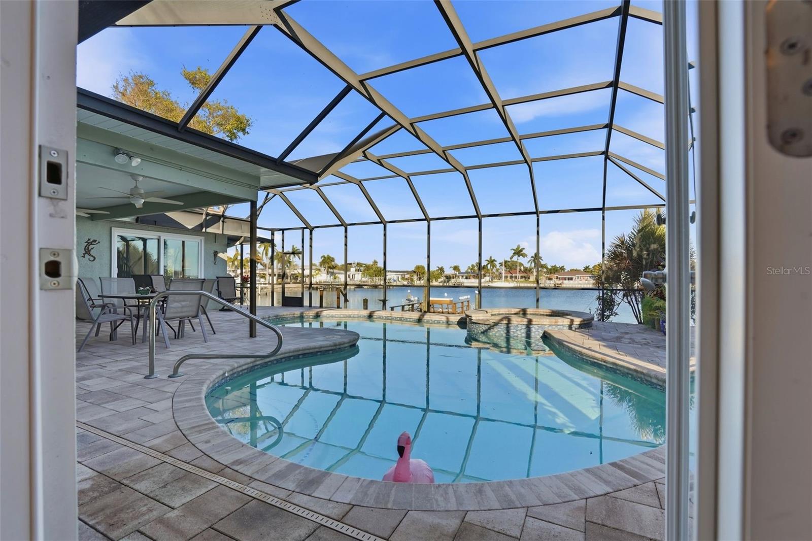 TROPICAL SHORES 1ST ADD - Residential