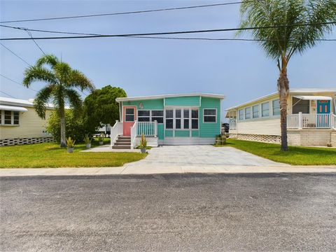 A home in PALM HARBOR