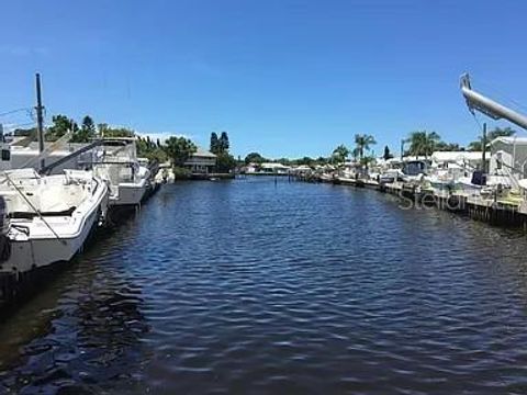 A home in PALM HARBOR