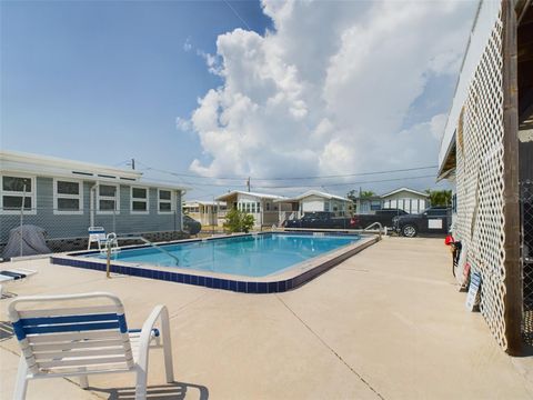 A home in PALM HARBOR