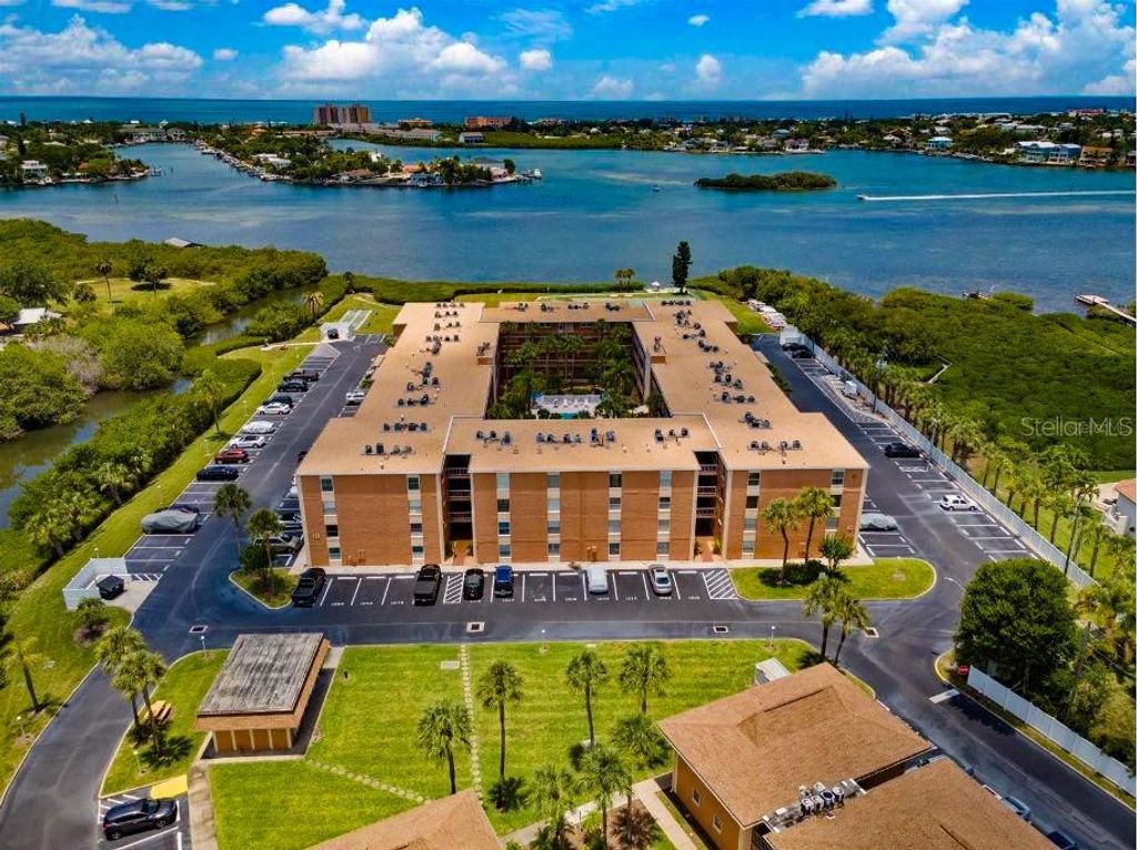 Photo of 12760 Indian Rocks Road #1110, Largo, FL 33774 (MLS # TB8470729)