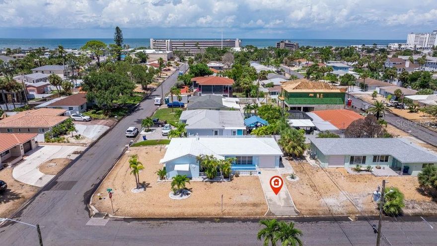 Prime 2 bed, 2 bath Corner Lot Opportunity located in the highly desirable Lido Beach area, this expansive corner lot offers a multitude of possibilities. Nestled within an exclusive community, you will be surrounded by breathtaking natural beauty while enjoying the convenience of nearby amenities. Experience fine dining and boutique shopping just a short drive away.
Immerse yourself in the vibrant community atmosphere, take leisurely walks along the shoreline, and benefit from the proximity to stunning beaches, including Pass-a-Grille, Treasure Island, and St. Pete Beach. Whether you aspire to build your dream home, remodel, or are in search of a lucrative investment opportunity, this prime location presents limitless potential. The lot offers ample space for innovative architectural designs, enabling you to create a residence that harmonizes with the picturesque surroundings. With a rich local culture at your doorstep, this property represents more than just real estate—it embodies a lifestyle. Don't miss the opportunity to own a piece of paradise on Lido Beach, where every day feels like a vacation.