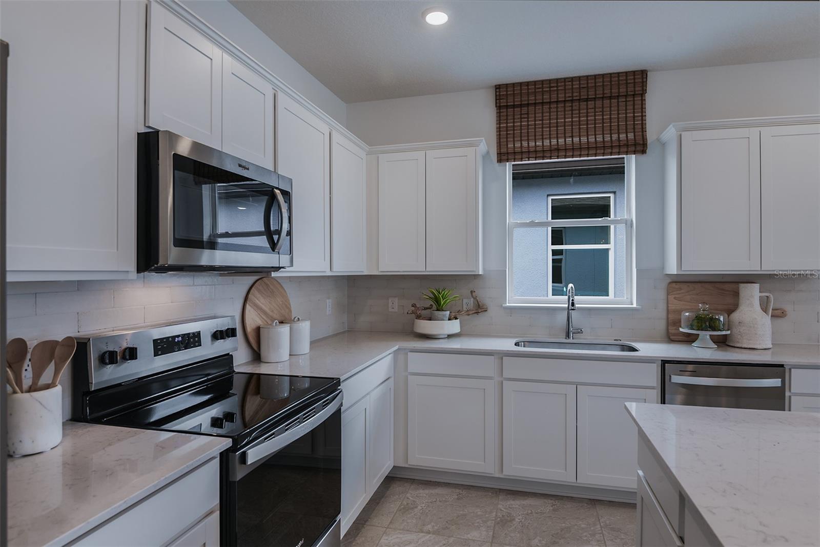 STONE CREEK BY DEL WEBB SOLAIRE PHASE 1 - Residential