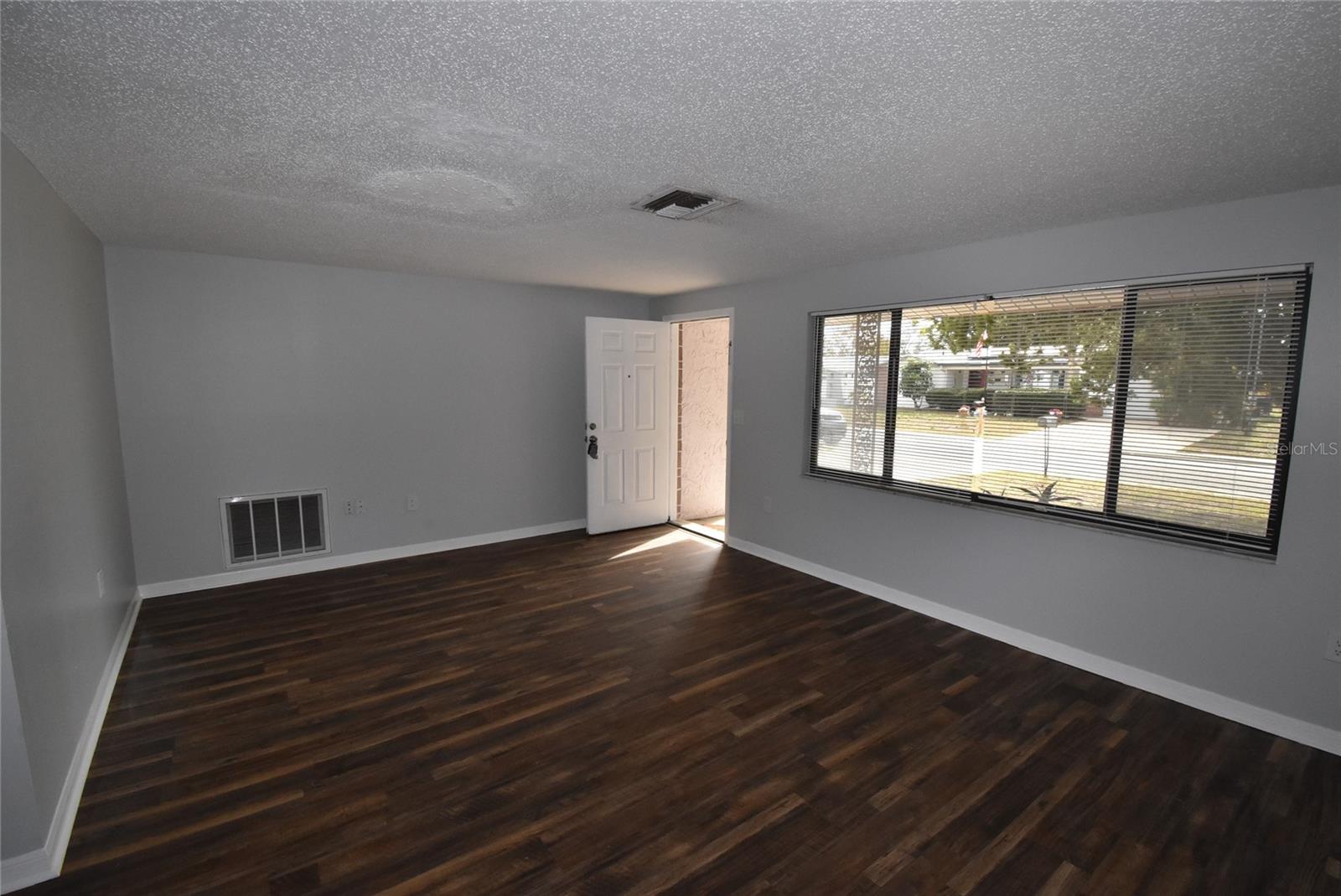 GULF HIGHLANDS - Residential