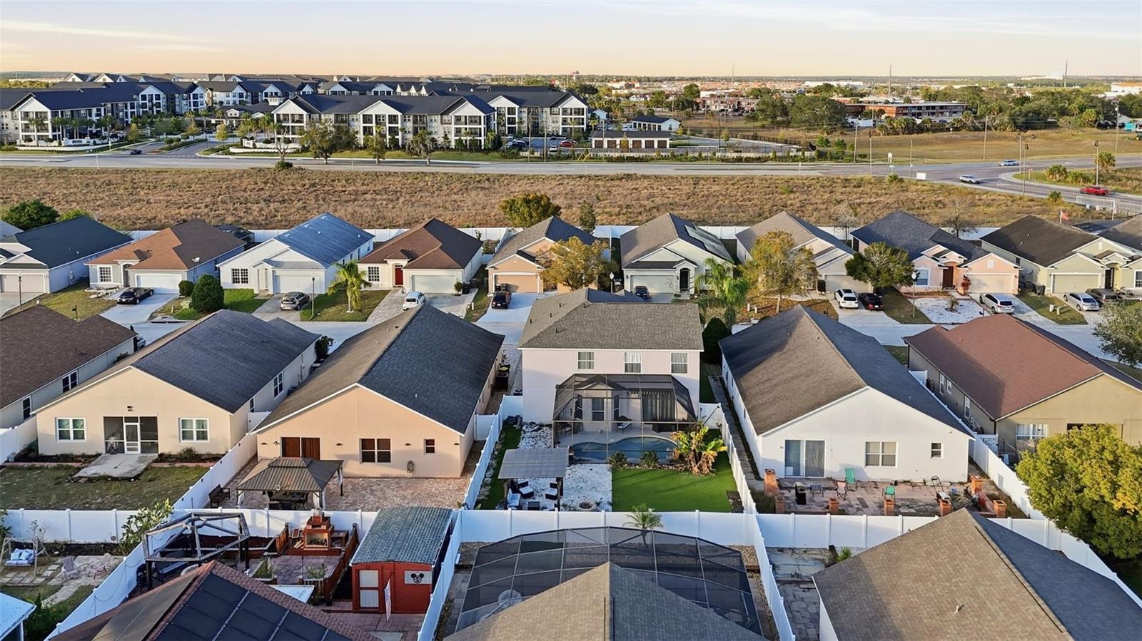 SUNSET RIDGE PHASE 1 - Residential