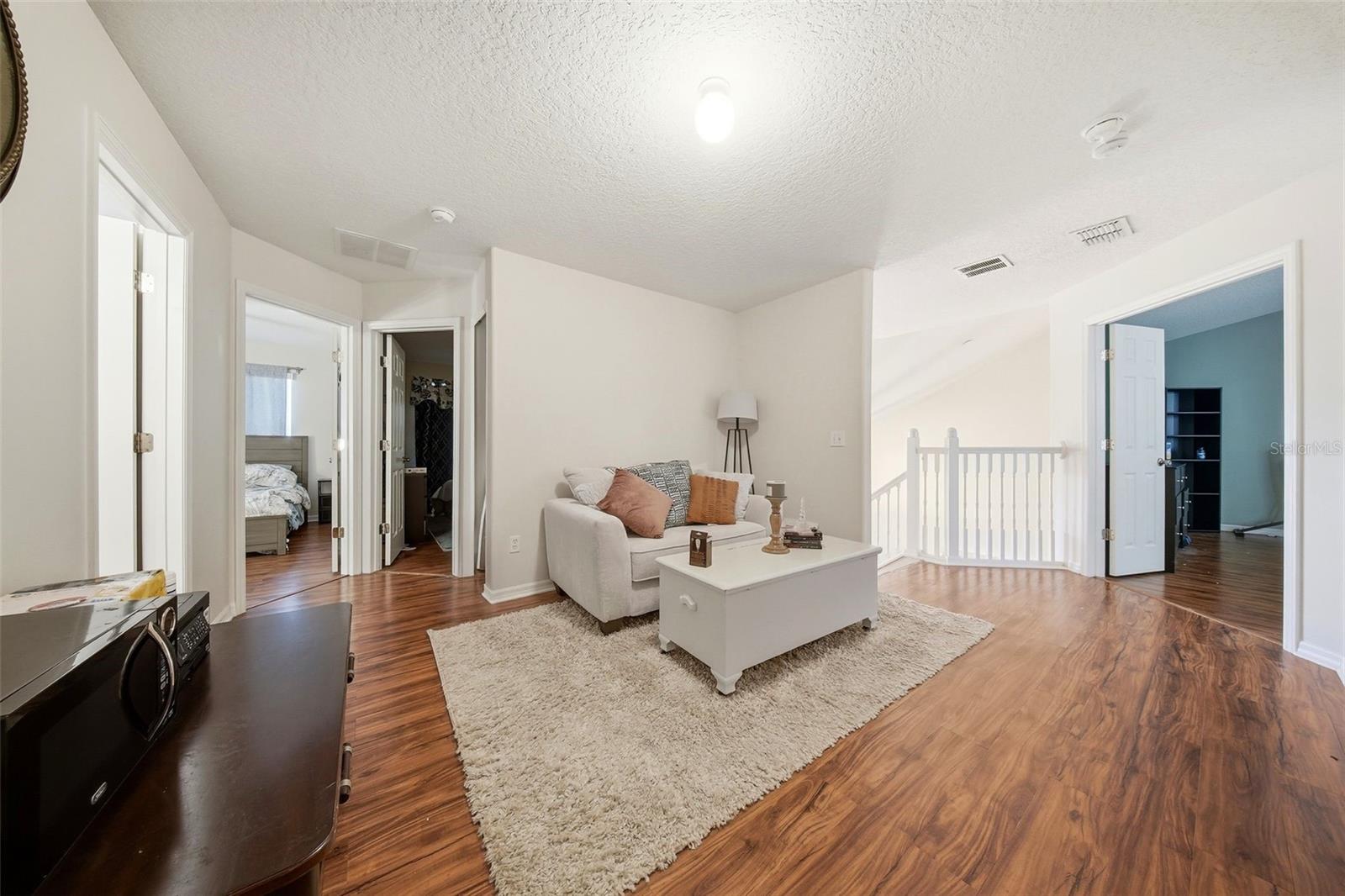 SUNSET RIDGE PHASE 1 - Residential