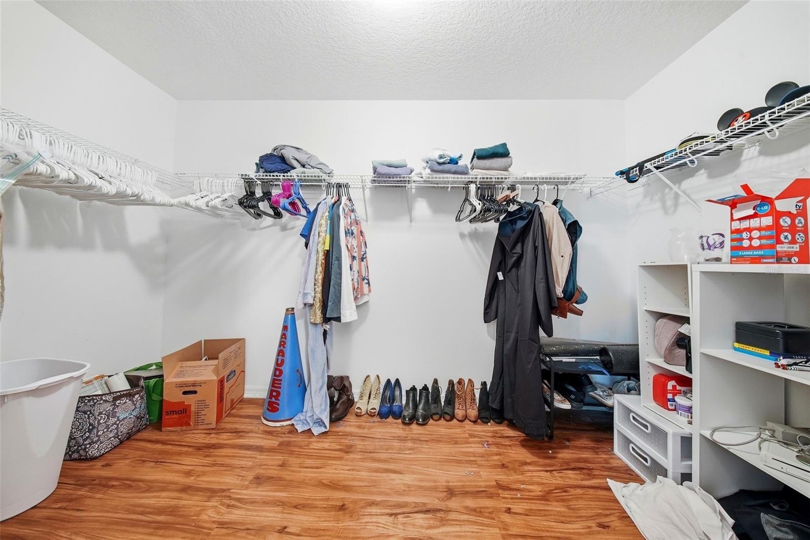 SUNSET RIDGE PHASE 1 - Residential