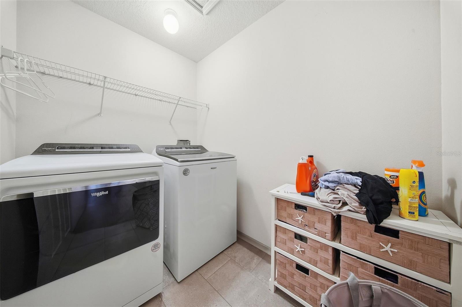 SUNSET RIDGE PHASE 1 - Residential