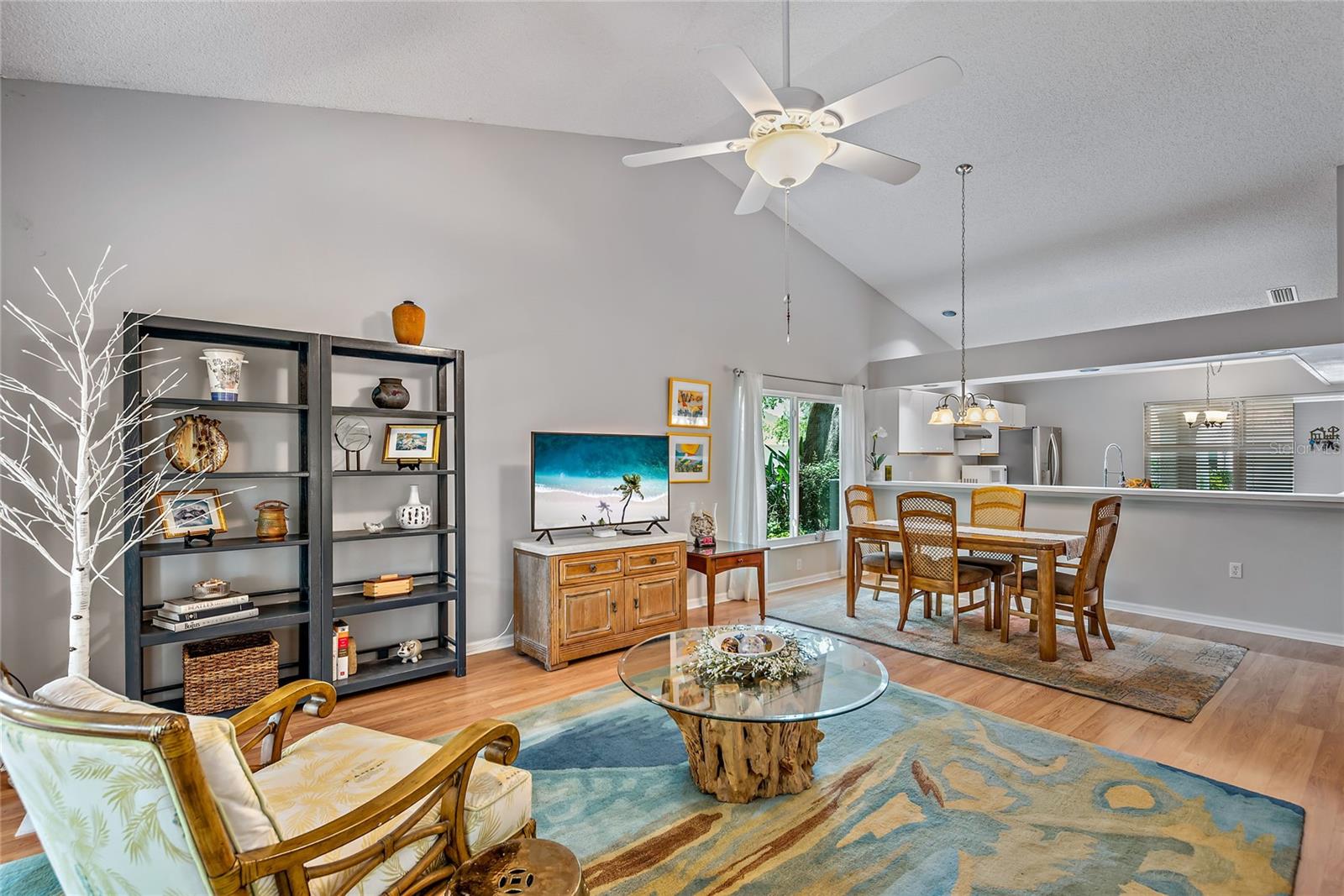 LONGWOOD VILLAS - Residential