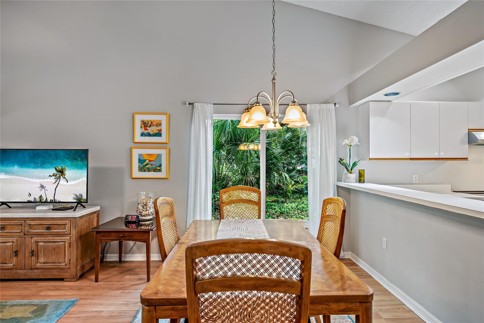 LONGWOOD VILLAS - Residential