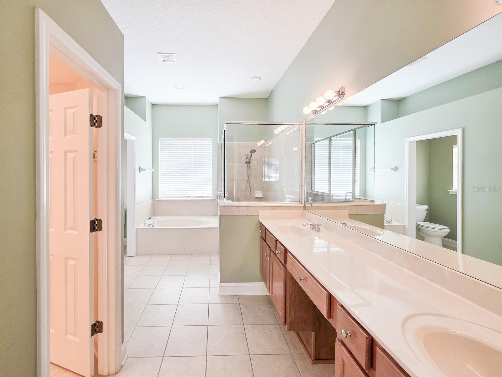 OXFORD/ROYAL ST AUGUSTINE GOLF - Residential