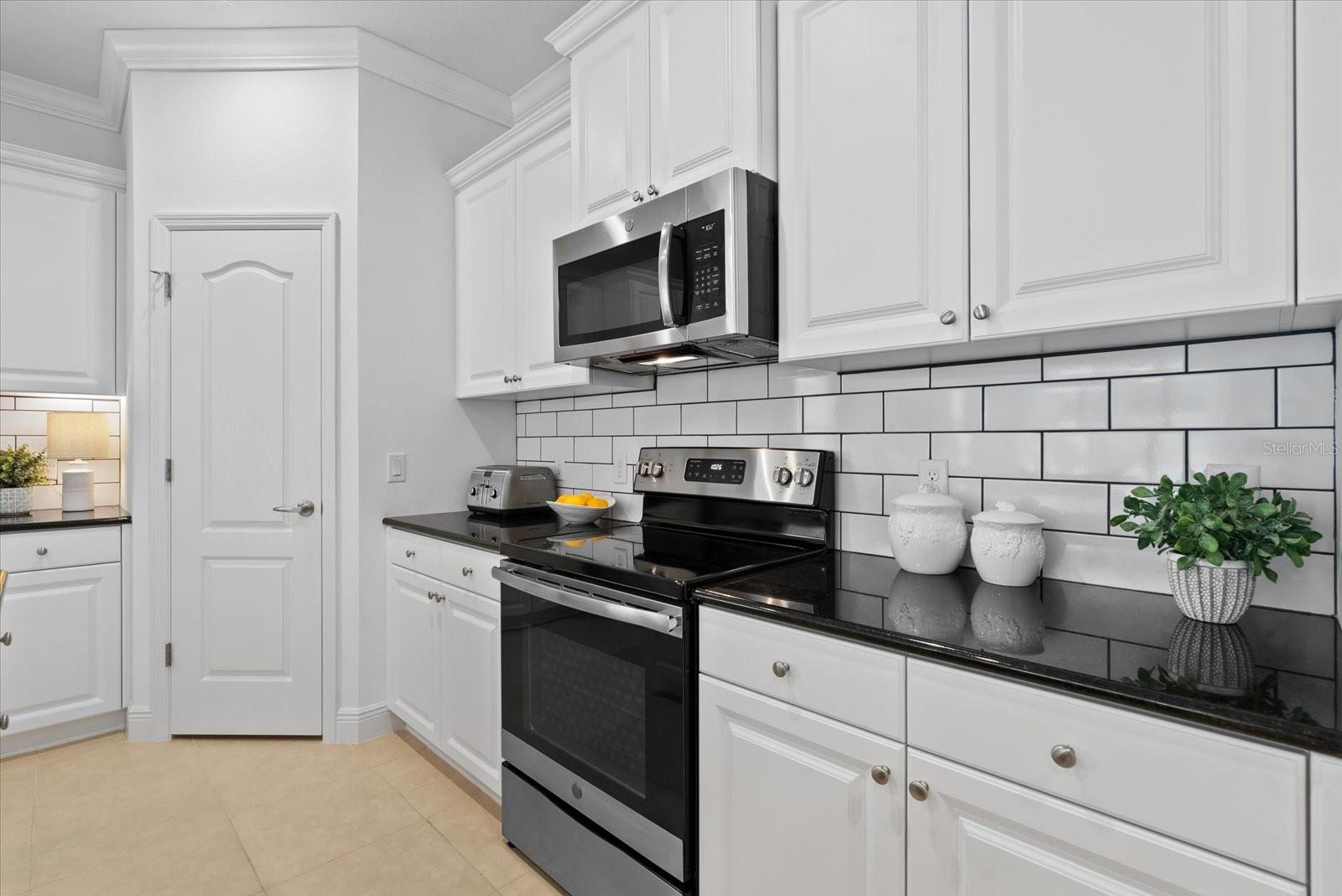 RIDGE AT CROSSING CREEK PH II - Residential