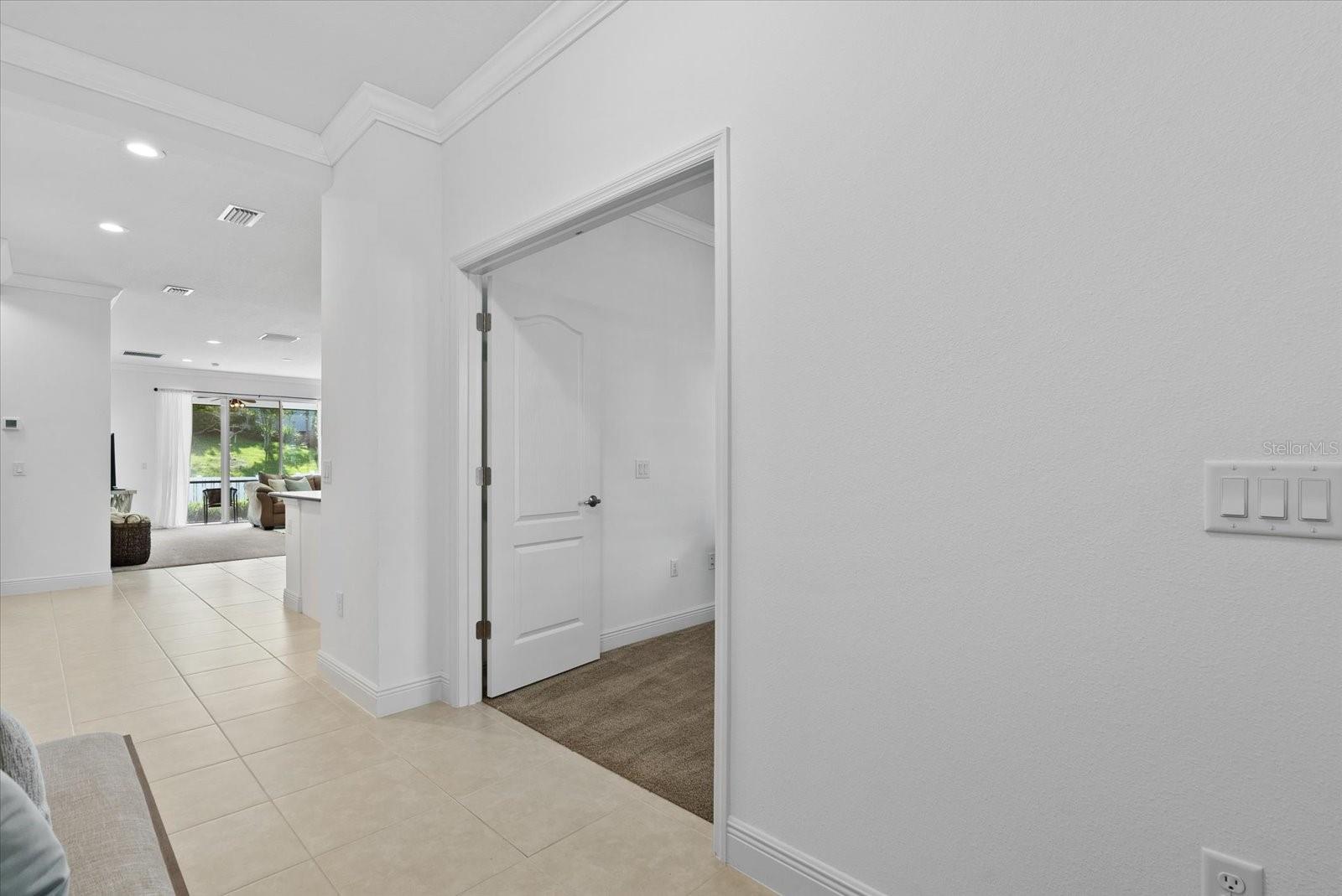 7526 RIDGELAKE CIRCLE