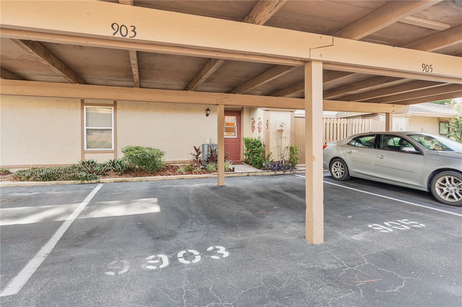 903 BUCK COURT