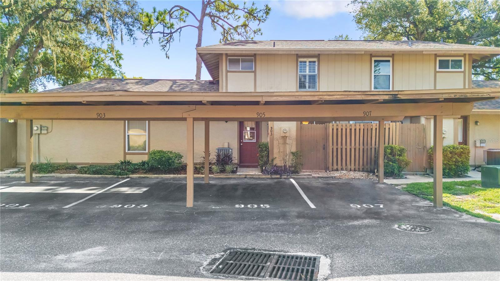 903 BUCK COURT