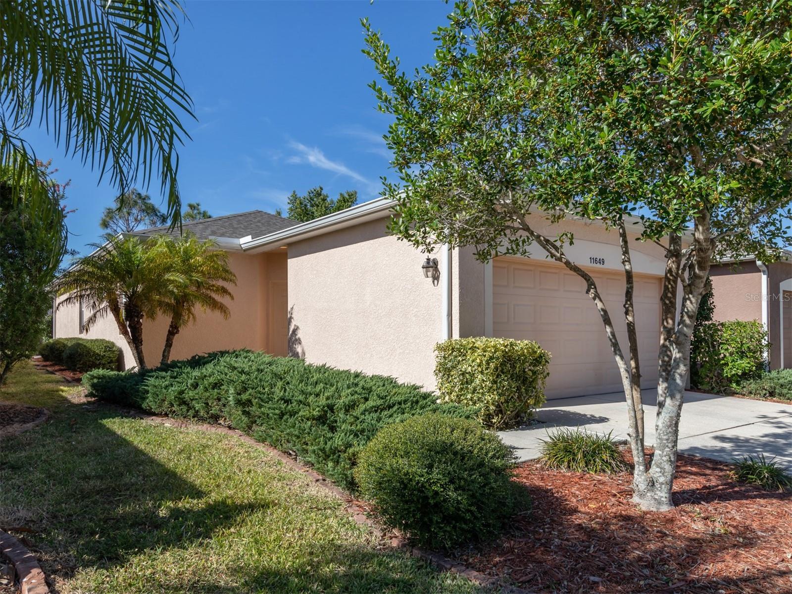 STONEYBROOK AT VENICE UNIT 4 - Residential Lease