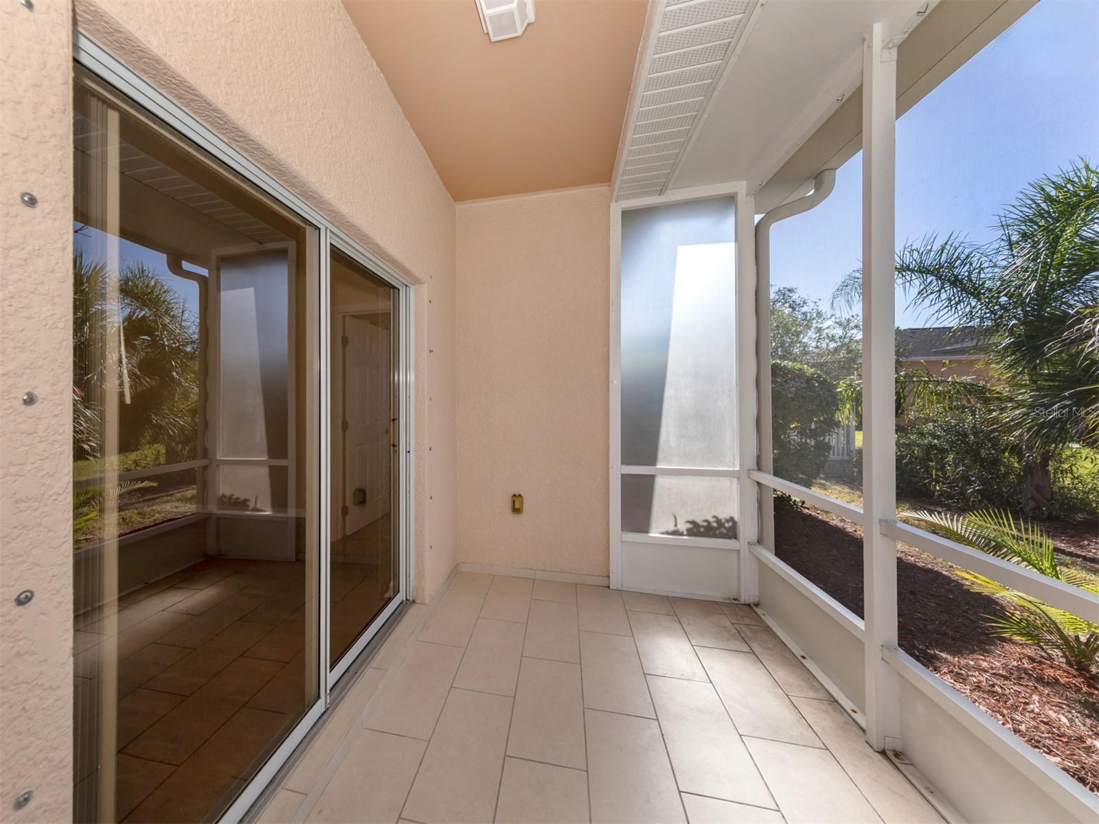 STONEYBROOK AT VENICE UNIT 4 - Residential Lease