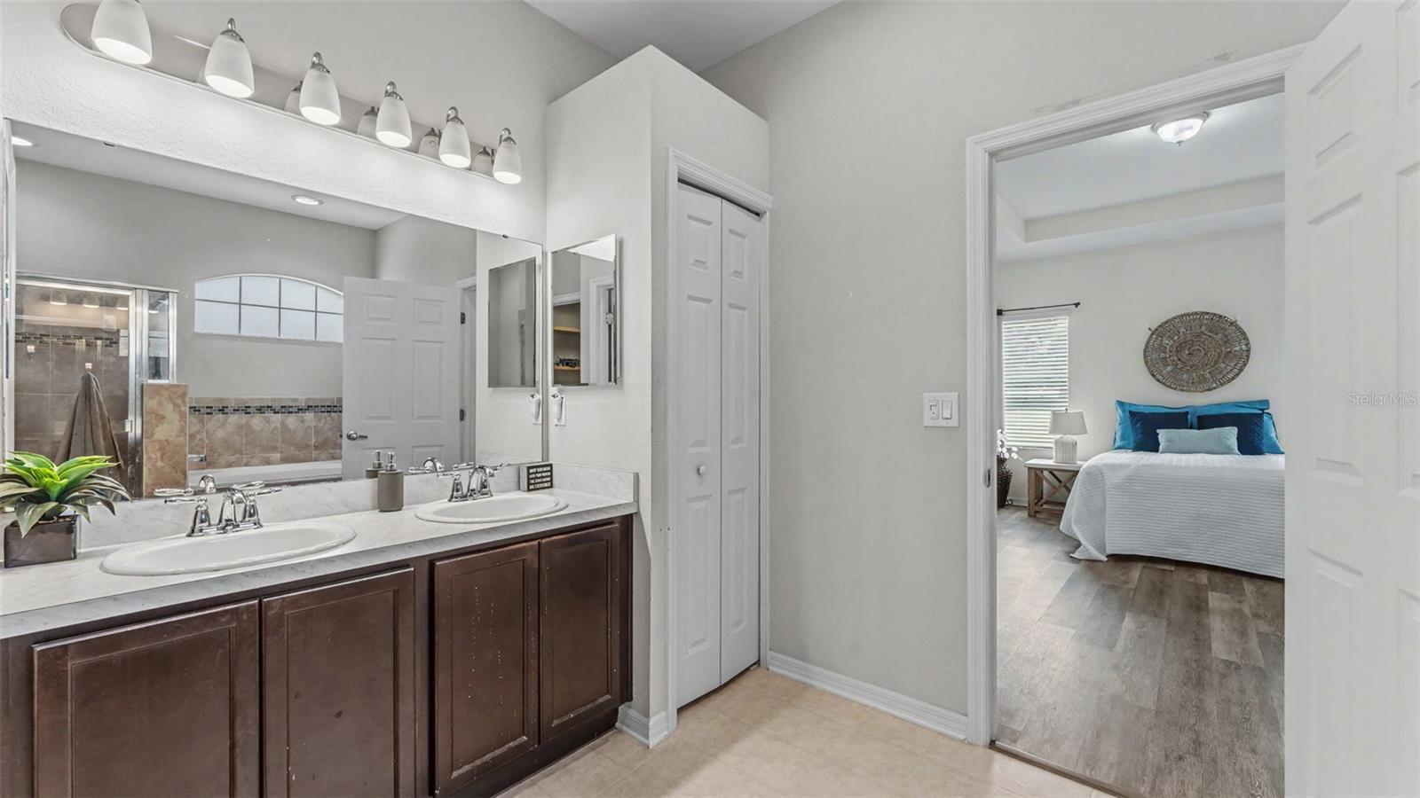 LAKE MCLEOD POINTE PH 02 - Residential