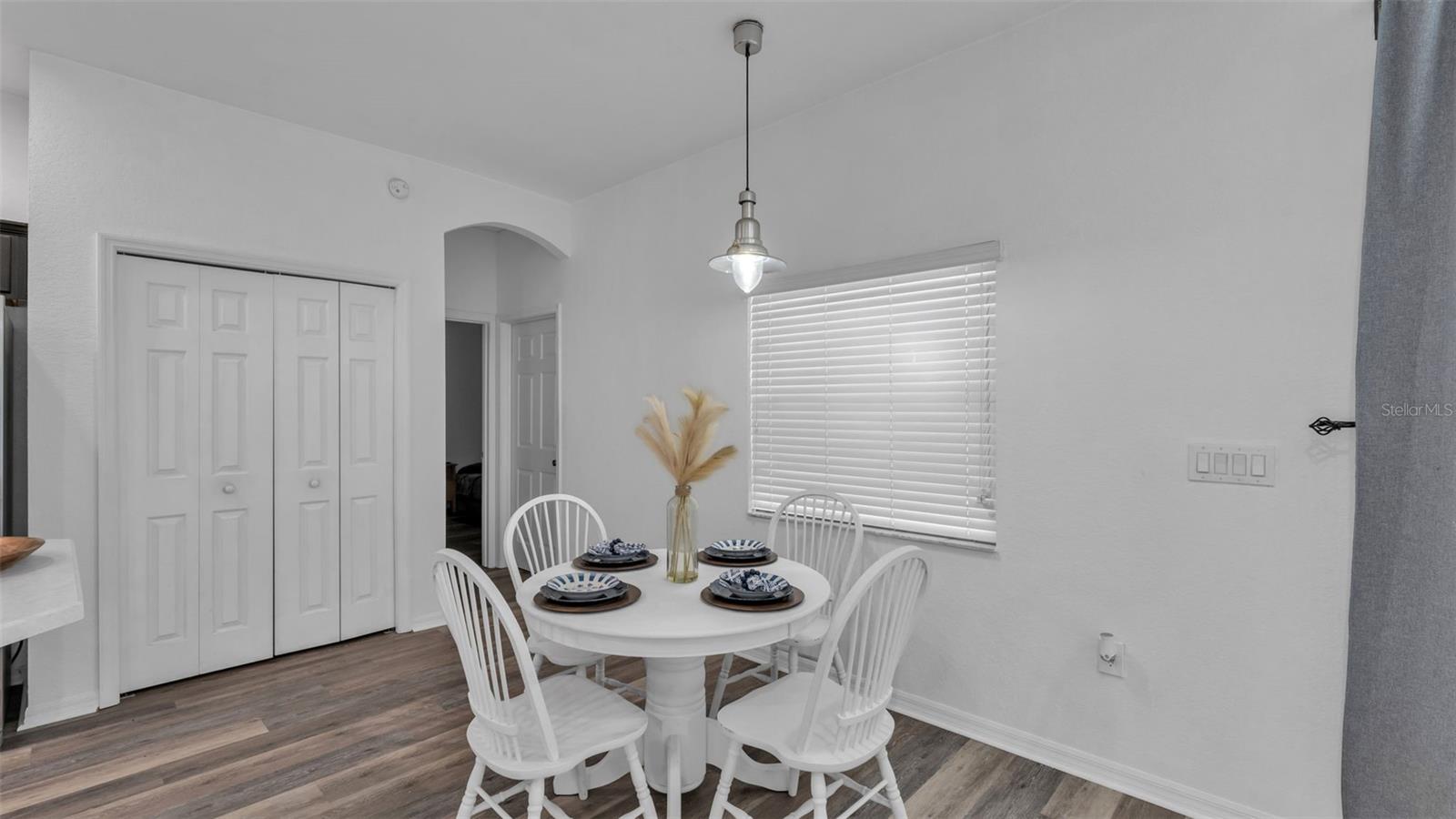 LAKE MCLEOD POINTE PH 02 - Residential