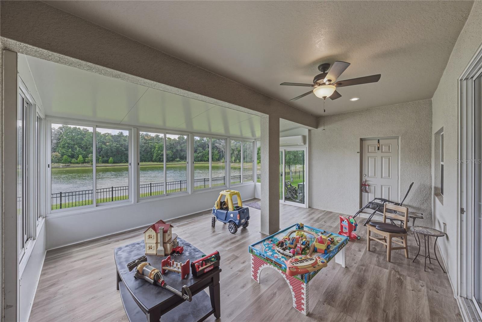 LAKESIDE PRESERVE PH I - Residential