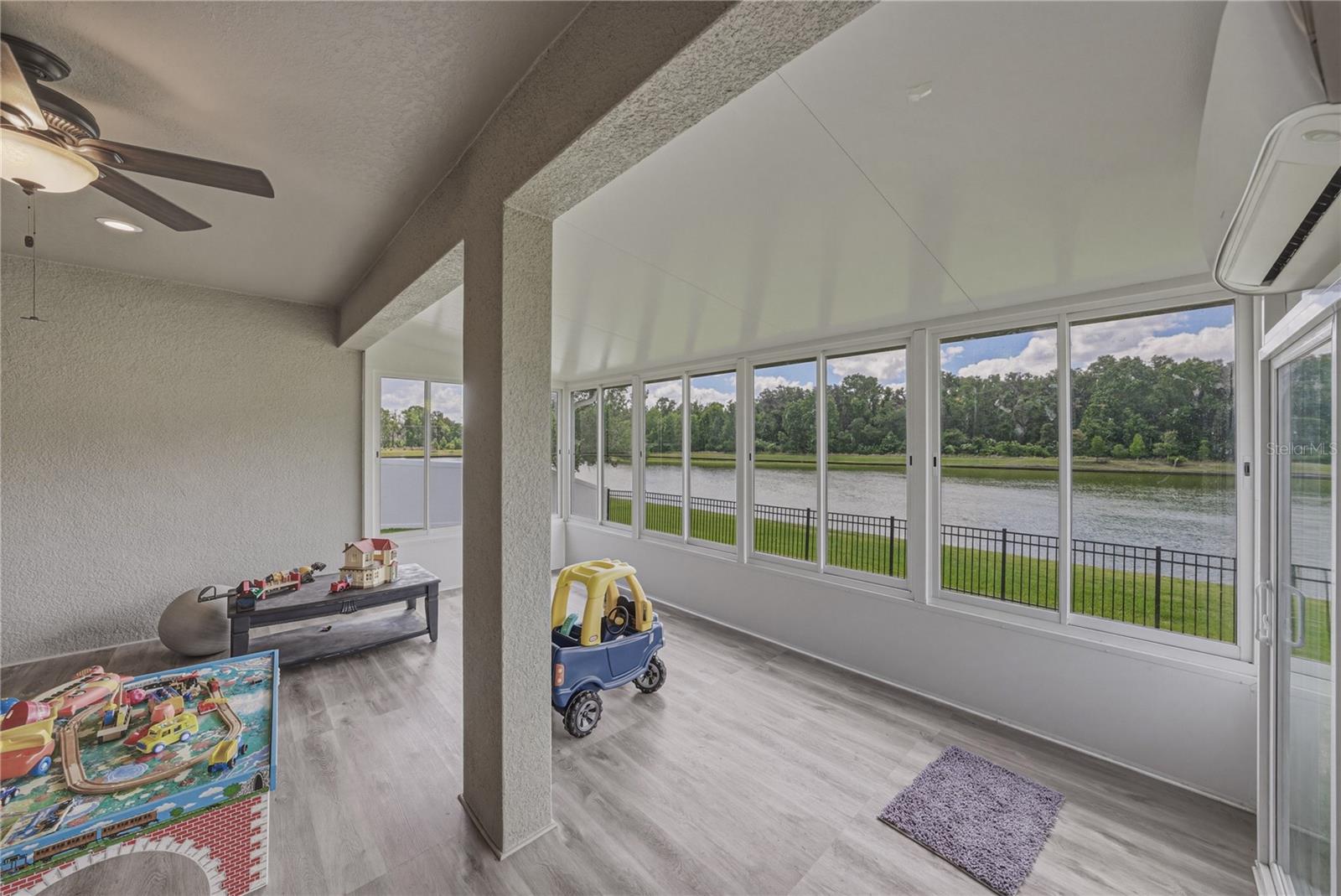 LAKESIDE PRESERVE PH I - Residential