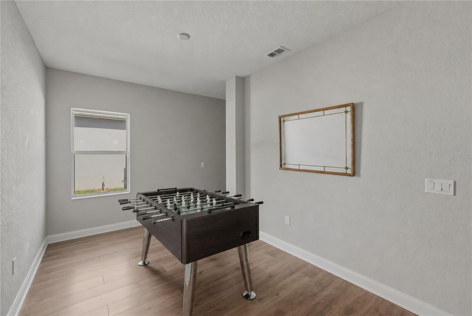 LAKESIDE PRESERVE PH I - Residential