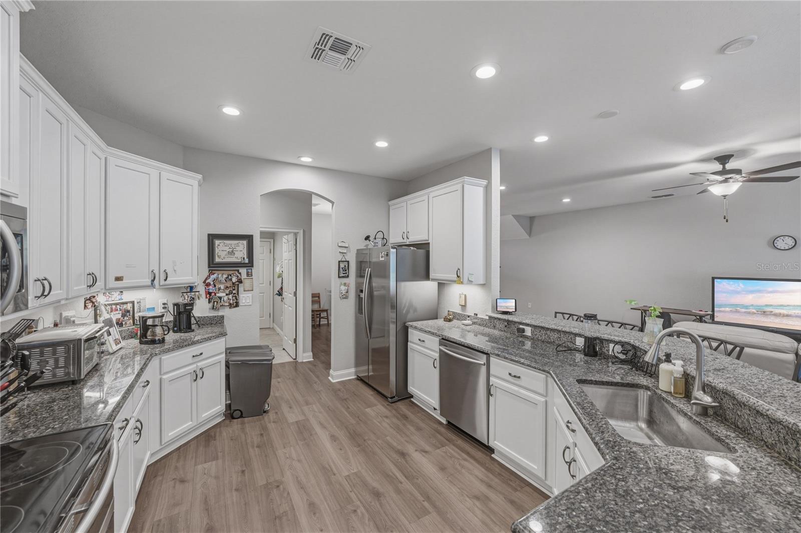 LAKESIDE PRESERVE PH I - Residential